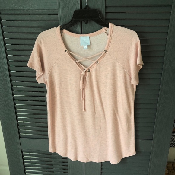 Cute blush pink top - Picture 4 of 4